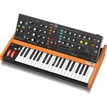 Behringer POLY D analóg szintetizátor