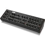 Behringer PRO-1 analóg szintetizátor