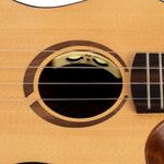 Flight Victoria EQ-A elektro-akusztikus tenor ukulele