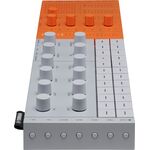 Yamaha SEQTRAK Orange zenekészítő munkaállomás