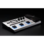 BOSS GT-1B basszusgitár padló multieffekt