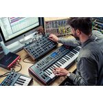Novation Peak nyolcszólamú polifonikus szintetizátor