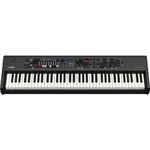 Yamaha YC73 digitális színpadi zongora