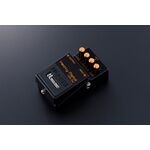BOSS HM-2W Waza Craft Heavy Metal effektpedál
