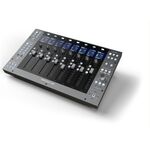 Solid State Logic UF8 DAW kontroller