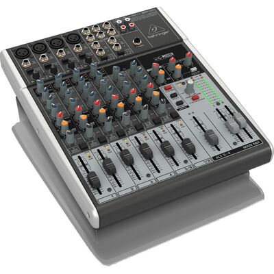 Behringer Xenyx 1204USB analóg keverő/USB-hangkártya