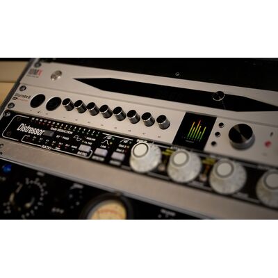 Antelope Audio Discrete 8 Pro Synergy Core Thunderbolt/USB hangkártya