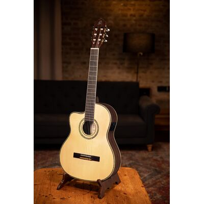 Ortega RCE141NT-L balkezes elektro-klasszikus gitár