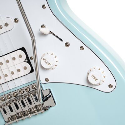 Cort G200-SKB elektromos gitár