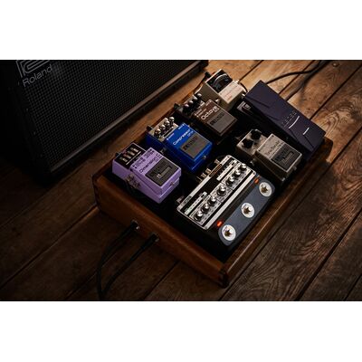 BOSS DM-101 Delay Machine effektpedál