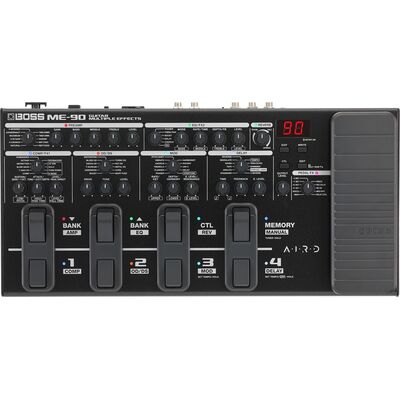 BOSS ME-90 gitár padló multieffekt