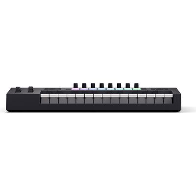 Novation Launchkey 25 MK4 MIDI kontroller billentyűzet