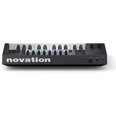 Novation Launchkey 25 MK4 MIDI kontroller billentyűzet