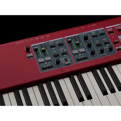 Clavia Nord Piano 6 73 digitális színpadi zongora