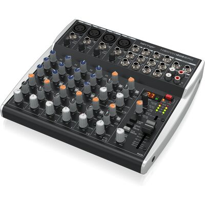 Behringer XENYX 1202SFX analóg keverő/USB-hangkártya