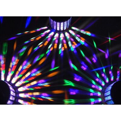 INVOLIGHT VENTUS II fényeffekt