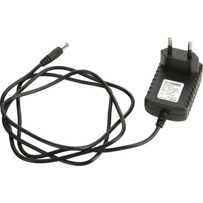 Warwick RockPower NT 50 effektpedál-tápegység + tápelosztó kábel csomag