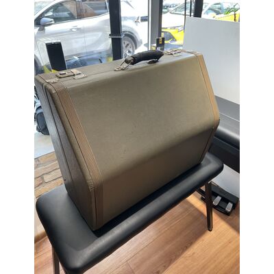 Használt Hohner Imperator V 120 harmonika