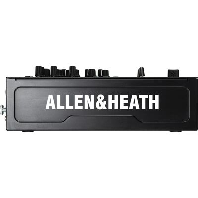 Allen & Heath Xone:24 DJ keverő