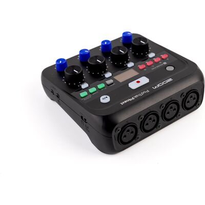 Zoom PodTrak P4next 4-sávos podcast hangfelvevő