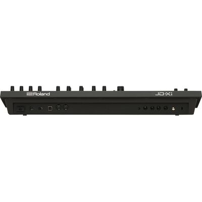 Roland JD-Xi interaktív analóg/digitális crossover szintetizátor