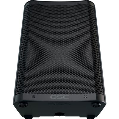 QSC CB10 akkumulátoros hordozható hangrendszer Bluetooth csatlakozással