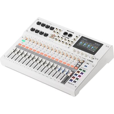 Yamaha MGX16 W digitális keverő