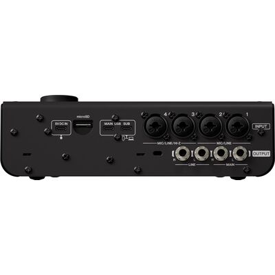 Yamaha URX44 B USB hangkártya