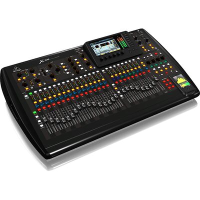 Behringer X32 digitális keverő