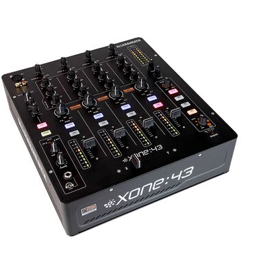 Allen & Heath Xone:43 DJ keverő
