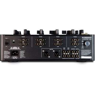 Allen & Heath Xone:43 DJ keverő