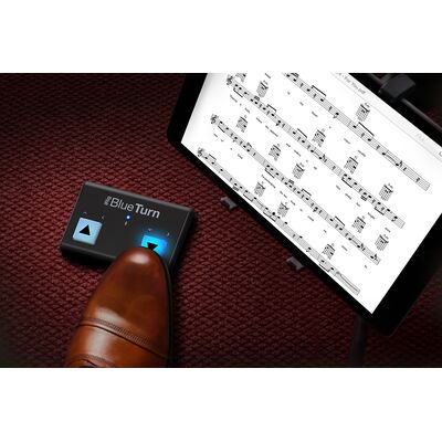 IK Multimedia iRig BlueTurn Bluetooth lapozó pedál