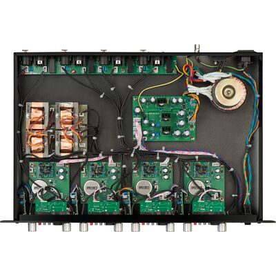 Warm Audio WA-412 4-csatornás mikrofon előerősítő/DI box