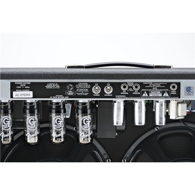 Fender '65 Twin Reverb csöves gitárkombó