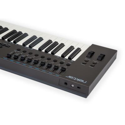 Nektar Impact LX49+ USB MIDI kontroller billentyűzet