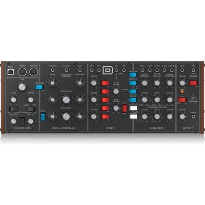 Behringer MODEL D analóg szintetizátor