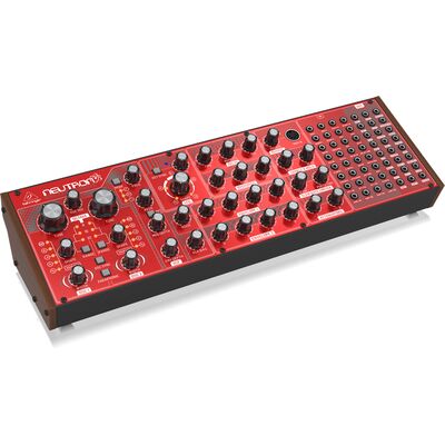 Behringer NEUTRON parafonikus félmoduláris analóg szintetizátor