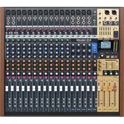 TASCAM Model 24 analóg keverő/soksávos hangfelvevő/USB hangkártya