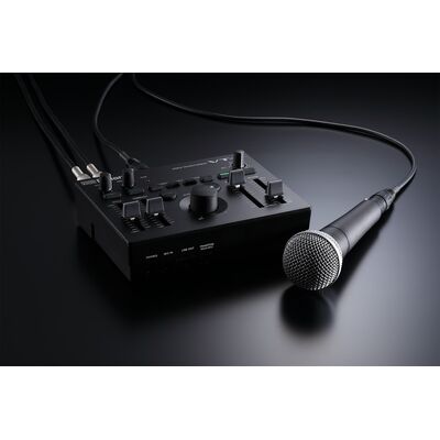 Roland AIRA VT-4 Voice Transformer énekhang processzor