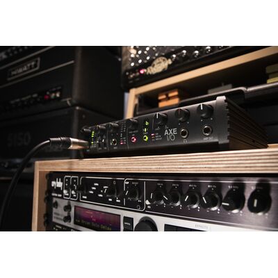 IK Multimedia AXE I/O USB hangkártya/gitár interfész