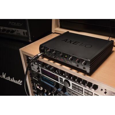 IK Multimedia AXE I/O USB hangkártya/gitár interfész