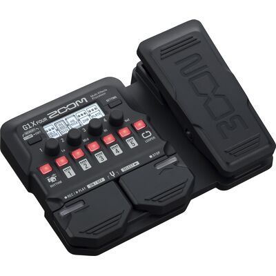 Zoom G1X FOUR gitár padló multieffekt