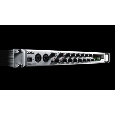 TASCAM SERIES 8p Dyna 8-csatornás mikrofon előerősítő/AD átalakító/kompresszor