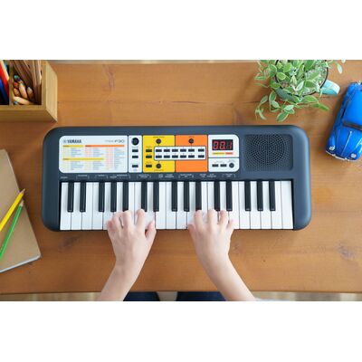 Yamaha PSS-F30 gyerek szintetizátor