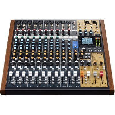 TASCAM Model 16 analóg keverő/soksávos hangfelvevő/USB hangkártya