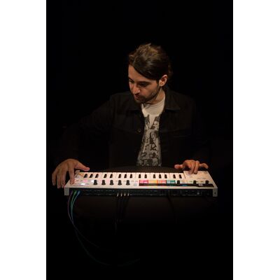 Arturia KeyStep Pro USB MIDI kontroller billentyűzet/szekvenszer