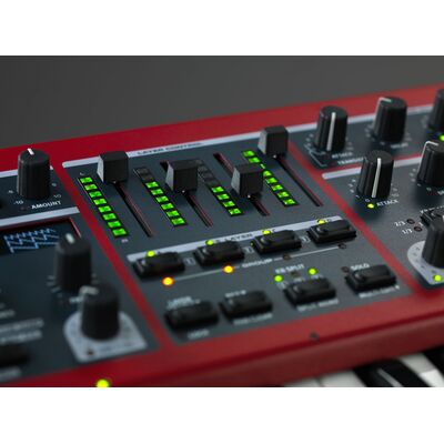 Clavia Nord Wave 2 szintetizátor