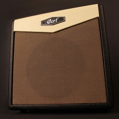 Cort CM15R-BK gitárkombó