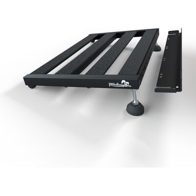 Palmer PEDALBAY40PB univerzális pedalboard tápegységgel