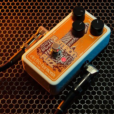 Electro-Harmonix Flatiron effektpedál